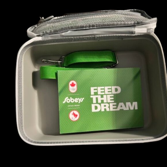 RARE Canadian Olympic Collectible Lunch Box 🇨🇦 | Team Canada x Sobeys - NEW - Picture 8 of 14
